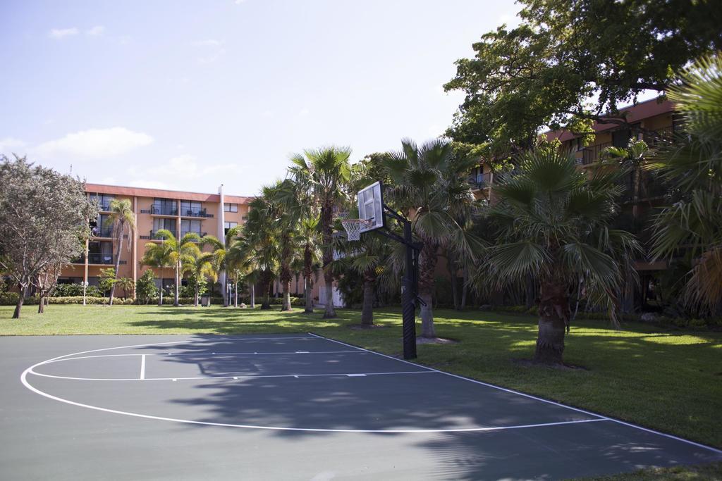 Club Wyndham Palm-Aire Otel Pompano Beach Dış mekan fotoğraf