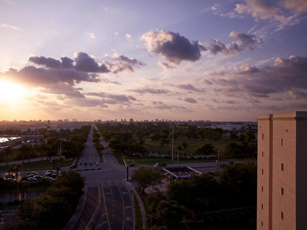 Club Wyndham Palm-Aire Otel Pompano Beach Dış mekan fotoğraf